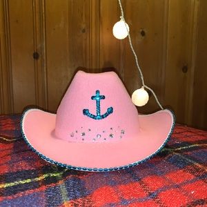 Delta Gama cowgirl hat